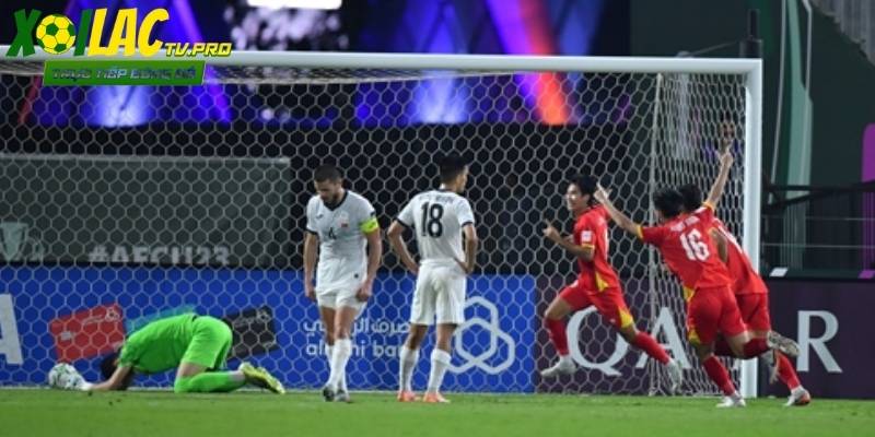 Lịch thi cho phép người chơi nhận diện mật độ ra sân